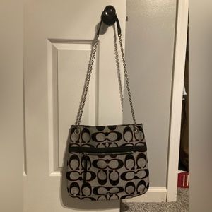 Women’s Coach Purse / handbag